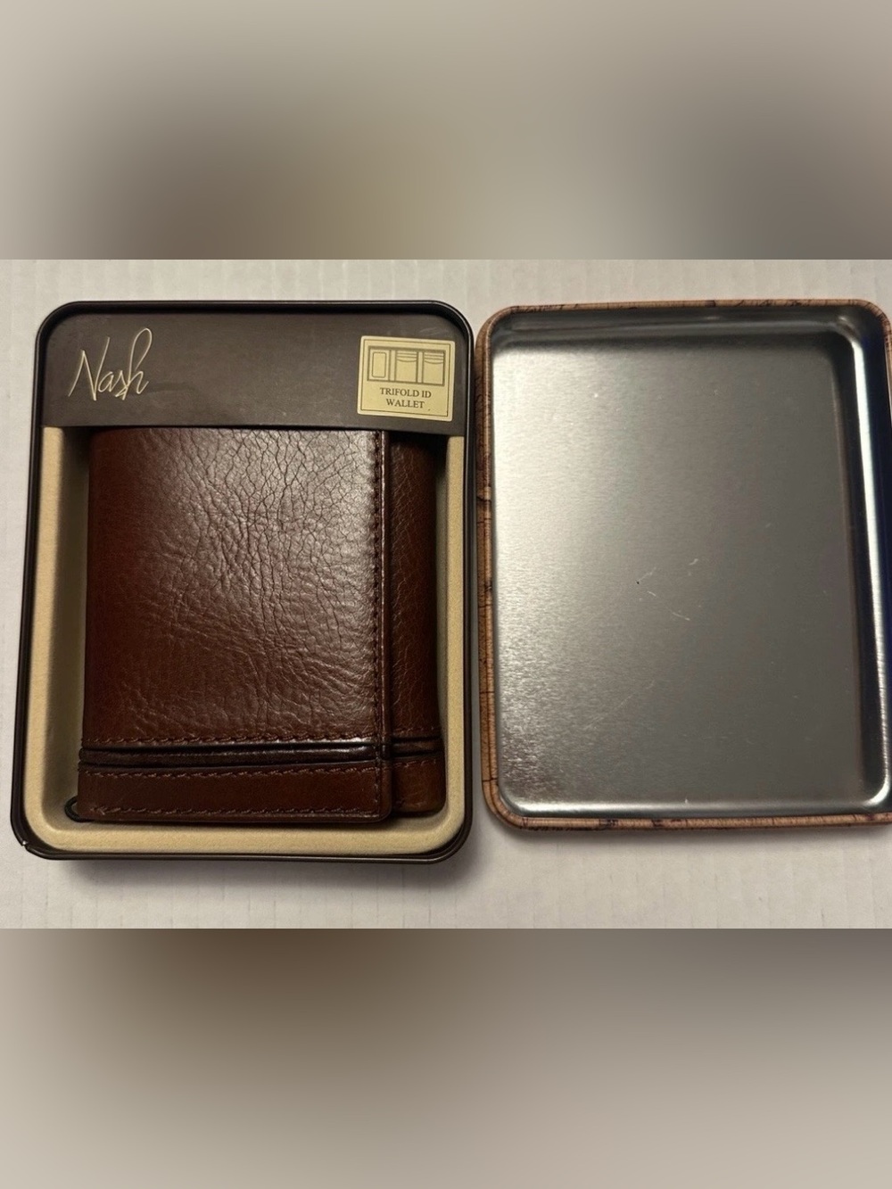 Pat Patricia Nash Men’s Padova Trifold ID Wallet Chestnut Brown Leather NWT